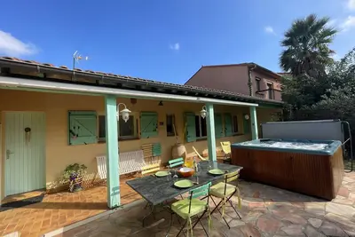 Image de Maison avec Spa, proche de Collioure, au calme, mer et montagne