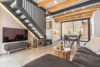 Image de Maison de vacances \"Cas Suis 7\" avec piscine extérieure, vue sur les montagnes, Wi-Fi