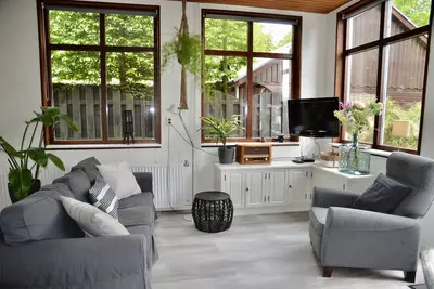 Image de Lovely vacation home with lots of comfort and fenced terrace with lots of privacy!