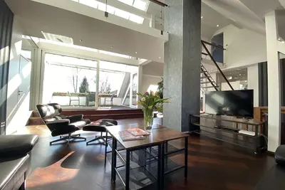 Image de Luxury loft over 2 floors with sauna, loggia and terrace