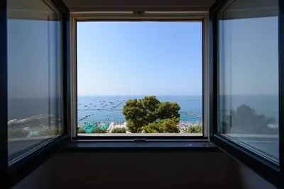 Image de Suite Fragola - Fruit Flats - Sea View by Amalfivacation. It-