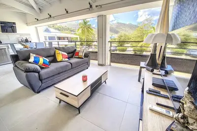 Image de From Paris to Sxm - luxe en bord de plage à l'Anse Marcel