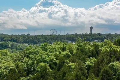 Image de The Bluebird - Great View - Location! -No Stairs