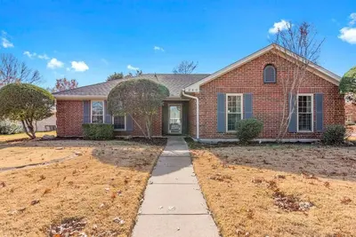 Image de Coppell Tx Comfortable & Modern Home