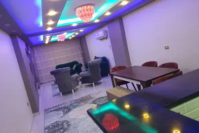 Image de Lovely 3-Bed Pyramids viewApartment in Kafr Nassar