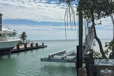 Image de 2/2 Ocean, Canal, Dock~ Summer @ Casita Mar!