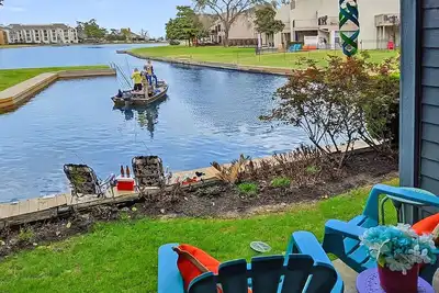 Image de 💎Rare Find✪Paradise Cove⛱️Amazing⛵Lakefront Oasis🏊https://youtu. be/Tr9-vTjTnDs