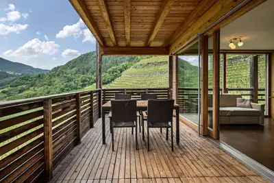 Image de Appartement \"Toni Marlis\" avec vue sur les montagnes, sauna partagé, Wi-Fi et terrasse