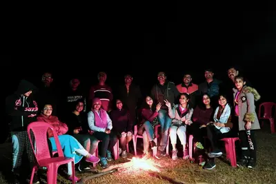 Image de Moustache Kamp Kalakund