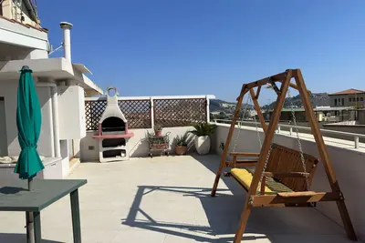 Image de Penthouse via pine forest 5 minutes from the sea - Q2210