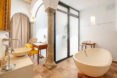 Image de Azogue Studios, Studio Deluxe