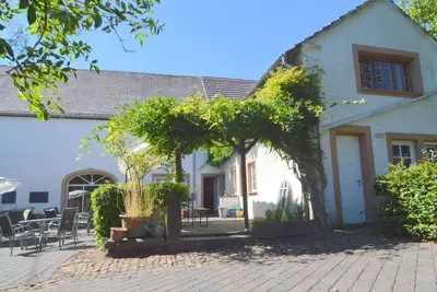 Image de Appartement confortable avec terrasse à Meisburg