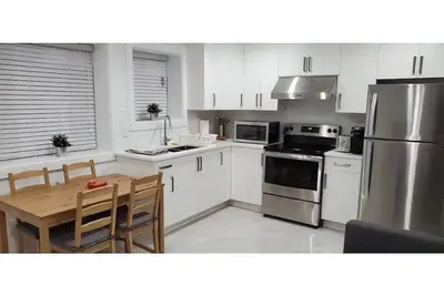 Image de Sunstone Retreat - Super Clean Brand New Suite