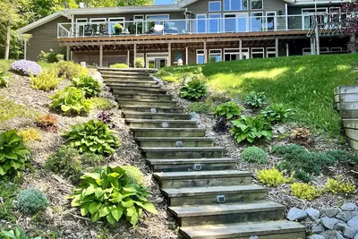 Image de Gorgeous Lakehouse apartment on Sturgeon Lake