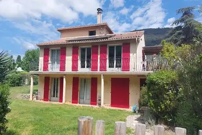 Image de Villa avec piscine Ă Roquebrun