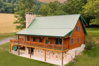 Image de Scenic Solitude Awaits at Mountain Ridge Retreat