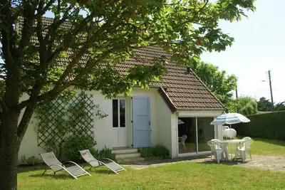 Image de Belle maison de vacances avec jardin
