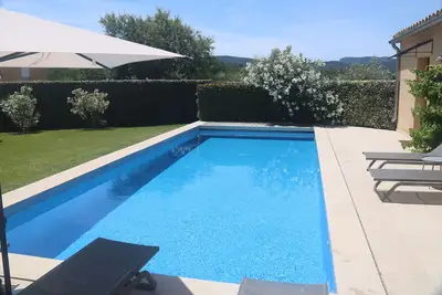 Image de Villa moderne à Malaucène avec piscine