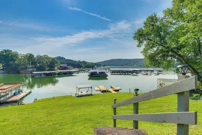 Image de Kingsport 'Boone Lake Hideaway' w/ Deck & Views!