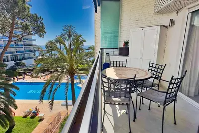 Image de Skol 322 - 2 bed, 2 bath Beach Front Apartment Marbella