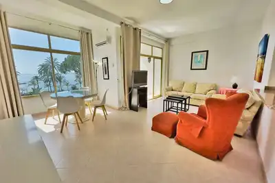 Image de Skol 335 - Fantastic South-Facing Beachfront Apartment