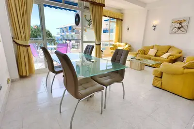 Image de Skol 439 - Spacious South-Facing Apartment with Sea Views in Skol Marbella
