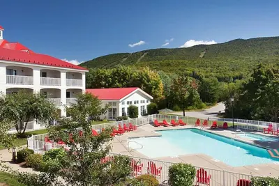 Image de Enjoy Panoramic View of the White Mountains in this great 2bd condo + amenities