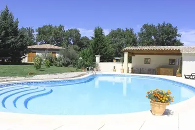 Image de 3 Gites de charme en campagne entre Provence et Cévennes