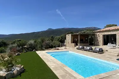 Image de Villa with infinite view, private pool.