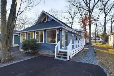 Image de Vacation Rental in a Gated Community on the Rehoboth Bay