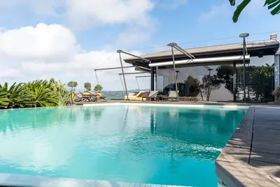 Villa Infinity