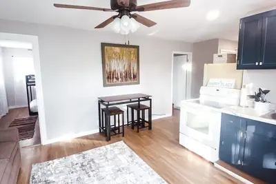 Image de The Loft on the River with Private Gravel bar! !