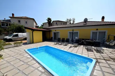 Image de Maison de vacances avec cour, climatisé