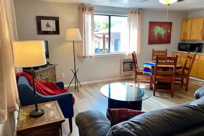 Image de #1 Casita Wild Mustang at the Catwalk, 2 BdRm Casita