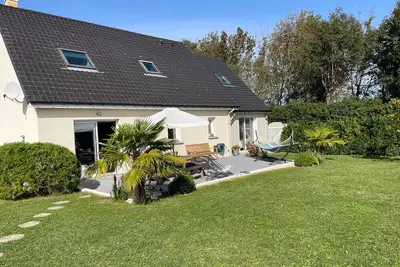 Image de Maison La Sauge, havre de paix à 350m de la mer avec un beau jardin, plein sud.