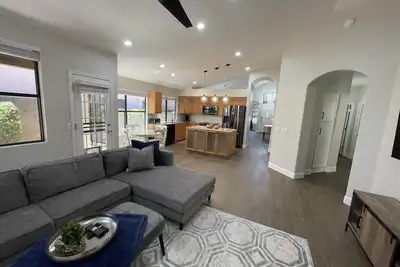 Image de Modern Home in Kierland