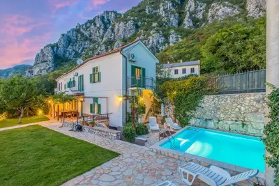 Image de Maison de vacances Grižane pour 2 - 8 personnes avec 4 chambres à coucher - Maison de vacances