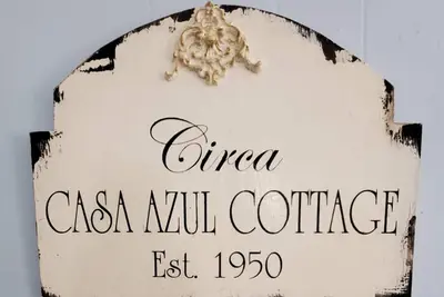 Image de Casa Azul Cottage -Steps to the Boardwalk with Lots of Privacy. Linens Included!