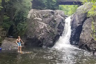 Image de Unplug at Davey Fallls! Water view, Private waterfall & large swimming area.