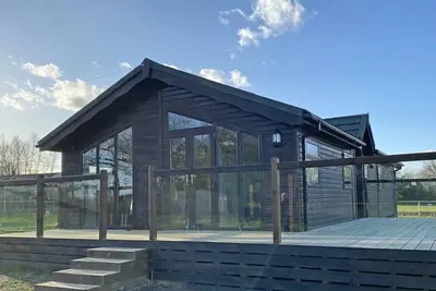 Image de Lakeside Lodge with Beautiful Views