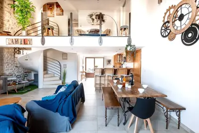 Image de Chez Dabin - La Roche St Secret - 10 pers