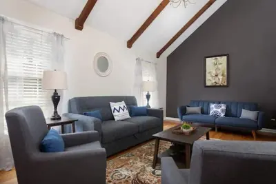 Image de Pet Friendly & Fast WiFi - Fresh at Forest Hills