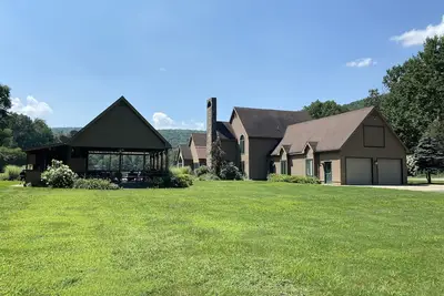 Image de River House