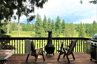 Image de Fir Trees, View, and Private Luxury. . . so close!