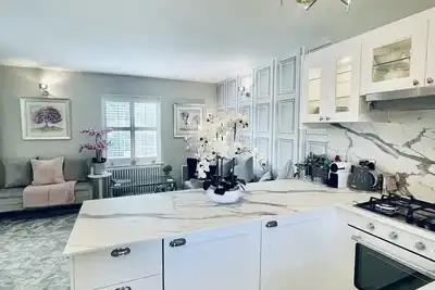 Image de Cotswold Chic Retreats \"Cloud Nine\" Chipping Campden