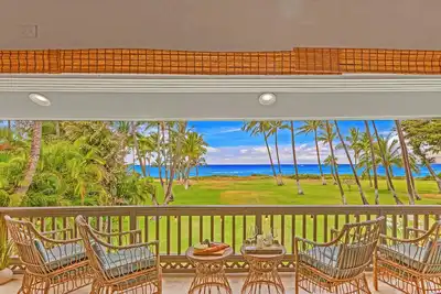 Image de Oceanfront Home*Uninterrupted*Hot Tub*Private Gem