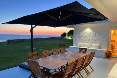 Image de Best Beach Front Villa w/ Heated Pool - Sea La Vie