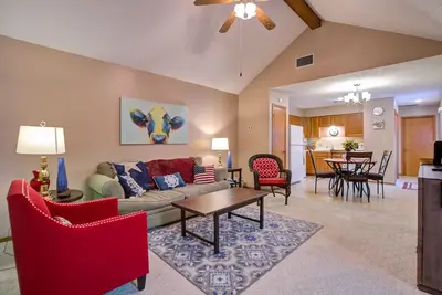 Image de Golf, Quiet, king and Queen Suite, Winter Texans, Seasonal, Monthly Rentals
