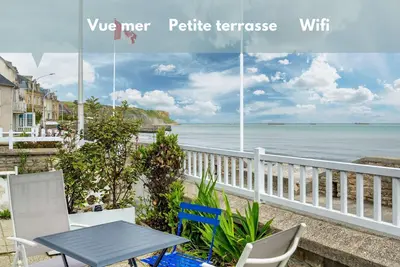 Image de Appartement en front de mer - Terrasse et vue mer