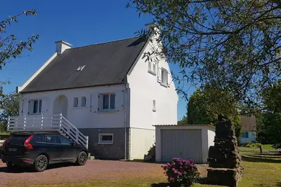 Image de Maison spacieuse à Yquelon avec jardin clos et internet, proche de Granville